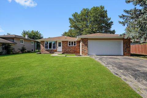 Photo of 721 Reef Road, Lockport, IL 60441 (MLS # 12485313)