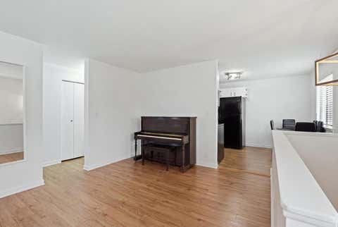 Tiny photo for 124 Fairlane Court #D, Bloomingdale, IL 60108 (MLS # 12729937)