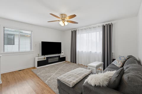 Tiny photo for 124 Fairlane Court #D, Bloomingdale, IL 60108 (MLS # 12729937)