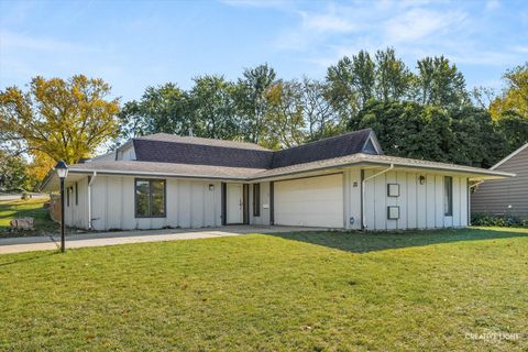 21 Fernwood Road Montgomery IL 60538