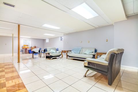 Tiny photo for 986 W Stonehedge Drive, Addison, IL 60101 (MLS # 12495339)