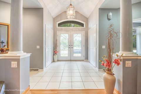 Tiny photo for 986 W Stonehedge Drive, Addison, IL 60101 (MLS # 12495339)