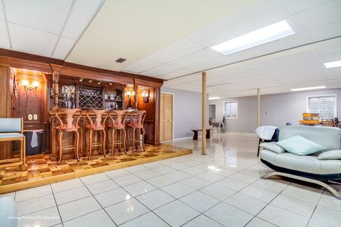 Tiny photo for 986 W Stonehedge Drive, Addison, IL 60101 (MLS # 12495339)