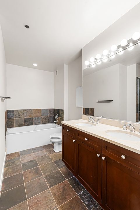 Tiny photo for 200 W GRAND Avenue #2103, Chicago, IL 60654 (MLS # 12583593)