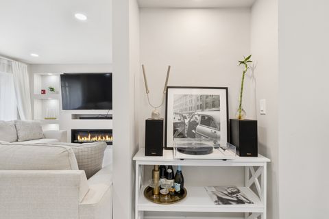 Tiny photo for 1936 Whitingham Lane, Hoffman Estates, IL 60169 (MLS # 12589498)