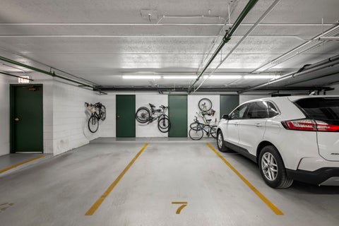 Tiny photo for 5360 N Lowell Avenue #511, Chicago, IL 60630 (MLS # 12739986)