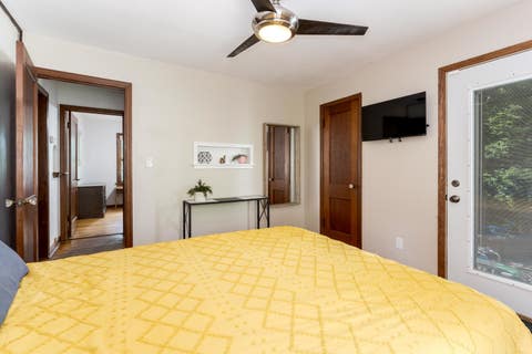 Tiny photo for 821 Normal Avenue, Normal, IL 61761 (MLS # 12689362)