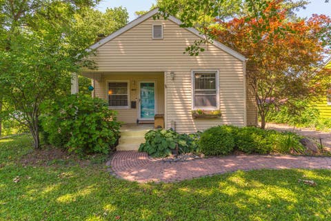 Tiny photo for 821 Normal Avenue, Normal, IL 61761 (MLS # 12689362)