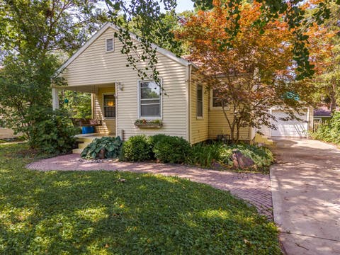 Tiny photo for 821 Normal Avenue, Normal, IL 61761 (MLS # 12689362)