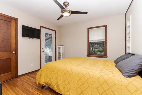 Tiny photo for 821 Normal Avenue, Normal, IL 61761 (MLS # 12689362)