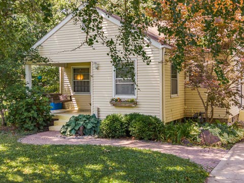 Tiny photo for 821 Normal Avenue, Normal, IL 61761 (MLS # 12689362)