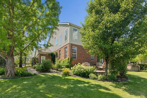 Tiny photo for 230 Ian Avenue, New Lenox, IL 60451 (MLS # 12672642)