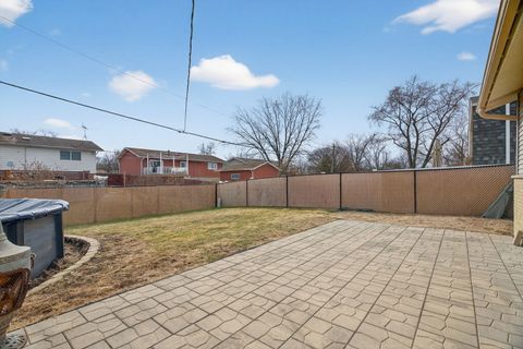 Tiny photo for 6331 Arcadia Drive, Tinley Park, IL 60477 (MLS # 12573147)