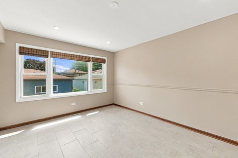 Tiny photo for 11625 S Avenue L, Chicago, IL 60617 (MLS # 12728944)