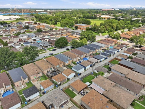 Tiny photo for 11625 S Avenue L, Chicago, IL 60617 (MLS # 12728944)