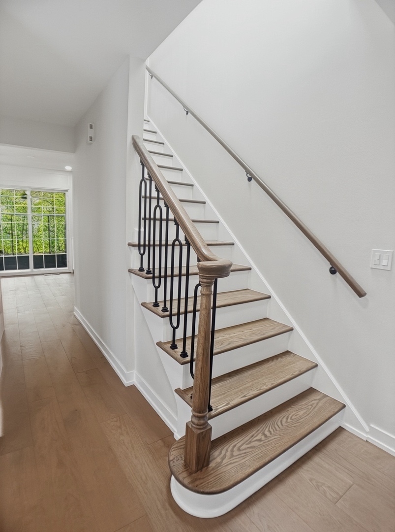 19W071 Avenue Chateaux