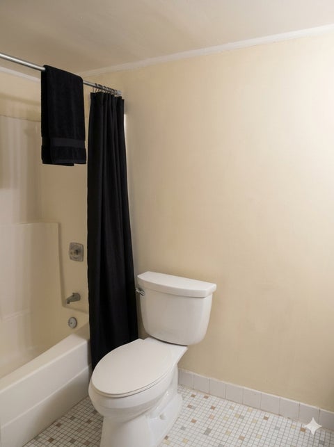 Tiny photo for 1301 S Finley Road #222, Lombard, IL 60148 (MLS # 12695724)