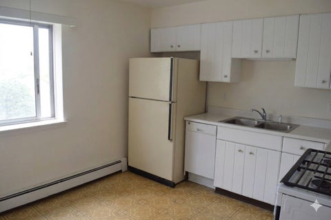 Tiny photo for 1301 S Finley Road #222, Lombard, IL 60148 (MLS # 12695724)