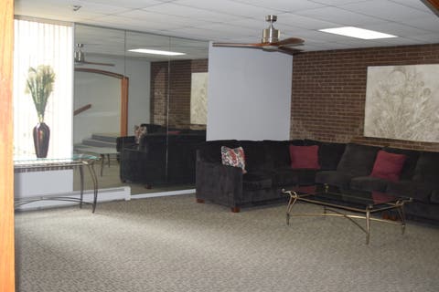 Tiny photo for 1301 S Finley Road #222, Lombard, IL 60148 (MLS # 12695724)