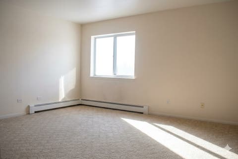 Tiny photo for 1301 S Finley Road #222, Lombard, IL 60148 (MLS # 12695724)
