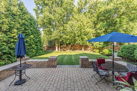 Tiny photo for 585 Marseilles Circle, Buffalo Grove, IL 60089 (MLS # 12735262)