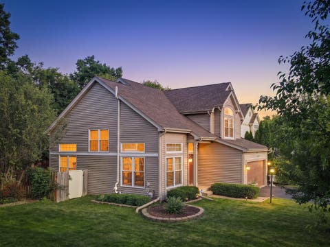 Tiny photo for 585 Marseilles Circle, Buffalo Grove, IL 60089 (MLS # 12735262)
