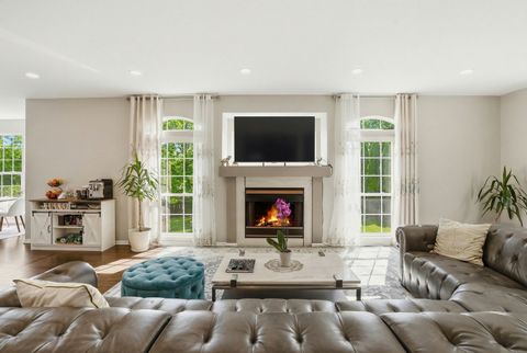 Tiny photo for 1905 S Osprey Lane, Libertyville, IL 60048 (MLS # 12592431)