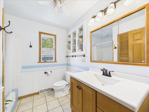Tiny photo for 406 Oak Lane, Dixon, IL 61021 (MLS # 12783864)