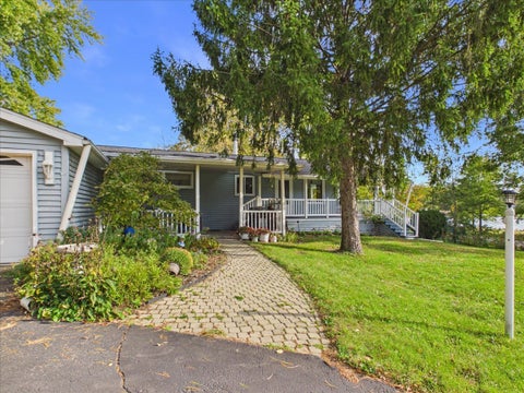 Tiny photo for 406 Oak Lane, Dixon, IL 61021 (MLS # 12783864)