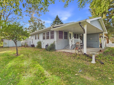 Tiny photo for 406 Oak Lane, Dixon, IL 61021 (MLS # 12783864)