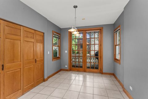 Tiny photo for 2236 Ridge Avenue, Evanston, IL 60201 (MLS # 12454789)