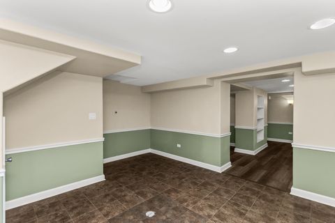 Tiny photo for 2236 Ridge Avenue, Evanston, IL 60201 (MLS # 12454789)