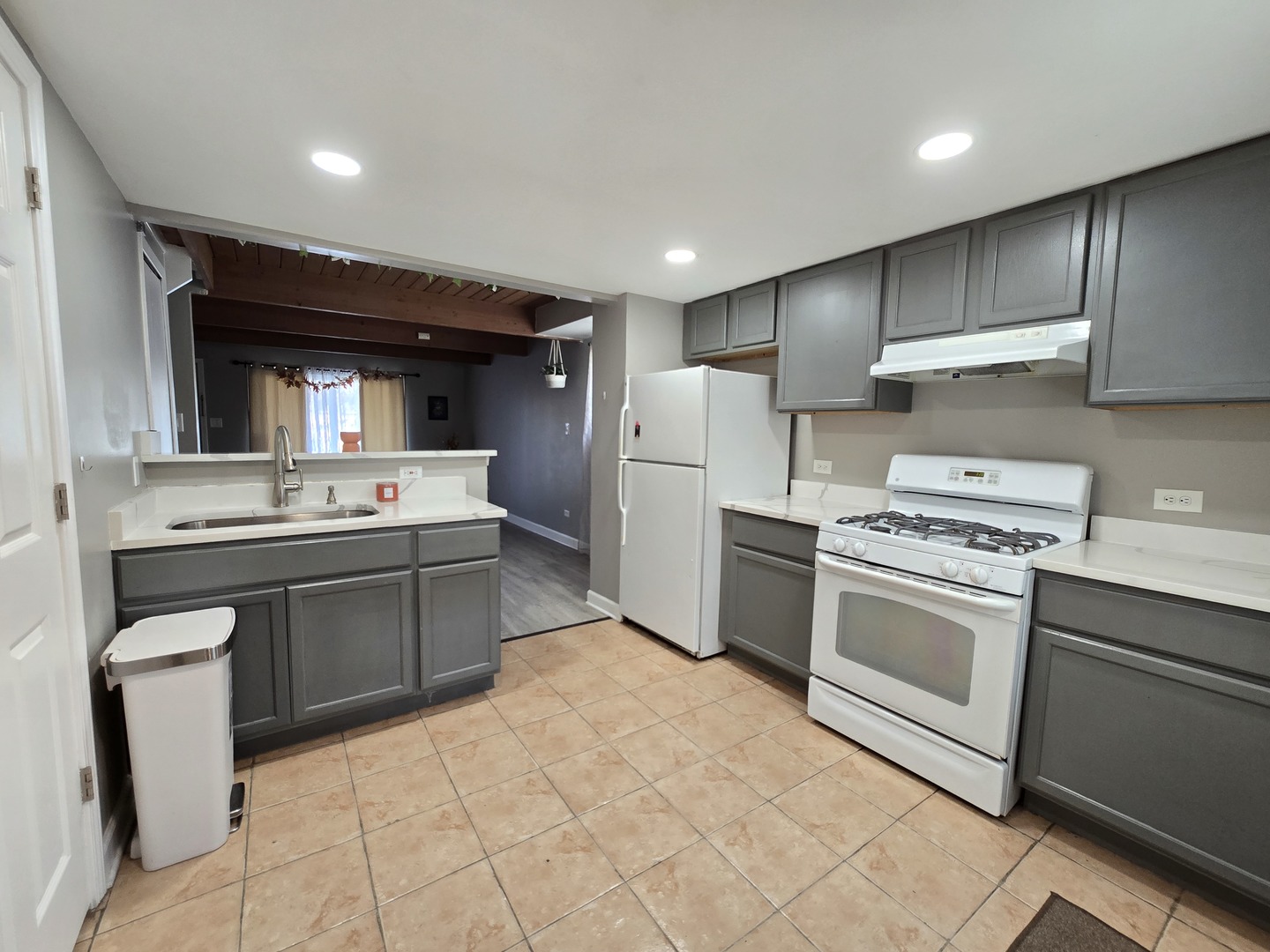 319 Meadow Green Lane