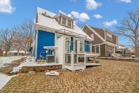 Tiny photo for 4941 Montgomery Avenue, Downers Grove, IL 60515 (MLS # 12611575)