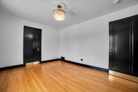 Tiny photo for 4941 Montgomery Avenue, Downers Grove, IL 60515 (MLS # 12611575)