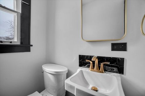 Tiny photo for 4941 Montgomery Avenue, Downers Grove, IL 60515 (MLS # 12611575)