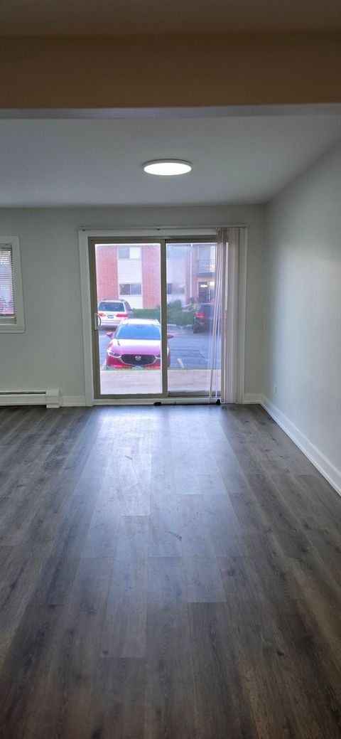 Tiny photo for 680 Marilyn Avenue #104, Glendale Heights, IL 60139 (MLS # 12498545)