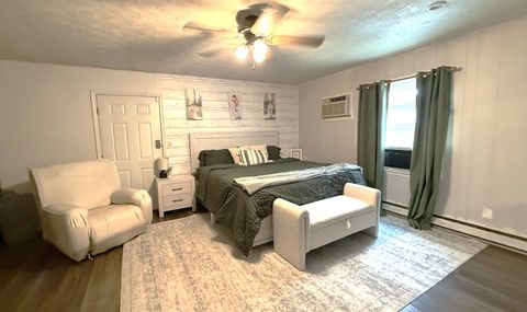 Tiny photo for 506 N Indiana Avenue, Salem, IL 62881 (MLS # 12715613)