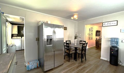 Tiny photo for 506 N Indiana Avenue, Salem, IL 62881 (MLS # 12715613)