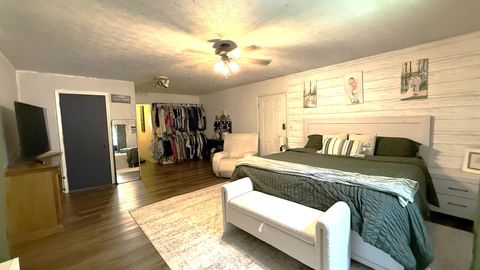 Tiny photo for 506 N Indiana Avenue, Salem, IL 62881 (MLS # 12715613)