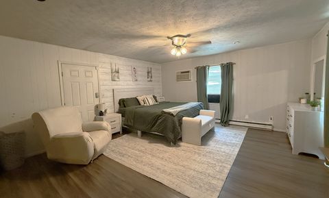 Tiny photo for 506 N Indiana Avenue, Salem, IL 62881 (MLS # 12715613)