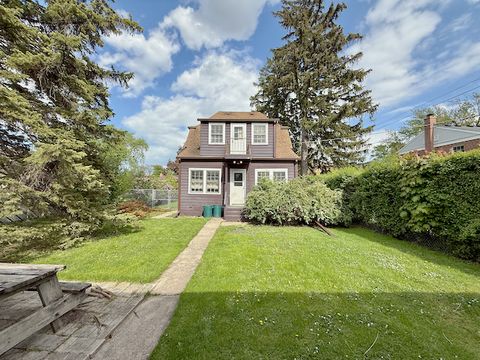 Tiny photo for 8114 N Merrill Street, Niles, IL 60714 (MLS # 12687658)