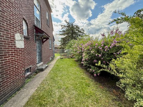 Tiny photo for 8114 N Merrill Street, Niles, IL 60714 (MLS # 12687658)