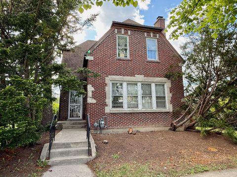 Photo of 8114 N Merrill Street, Niles, IL 60714 (MLS # 12687658)