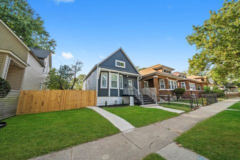 Tiny photo for 12234 S Normal Avenue, Chicago, IL 60628 (MLS # 12490585)