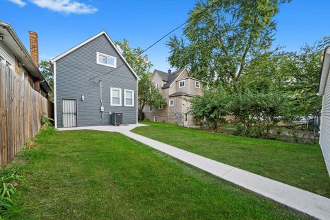 Tiny photo for 12234 S Normal Avenue, Chicago, IL 60628 (MLS # 12490585)