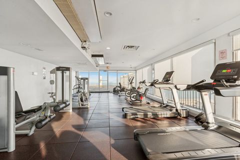 Tiny photo for 6171 N Sheridan Road #2601, Chicago, IL 60660 (MLS # 12551352)