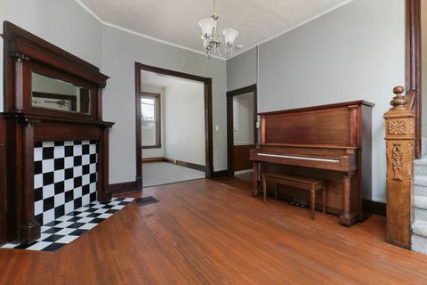 Tiny photo for 505 W Oakland Avenue, Bloomington, IL 61701 (MLS # 12635724)