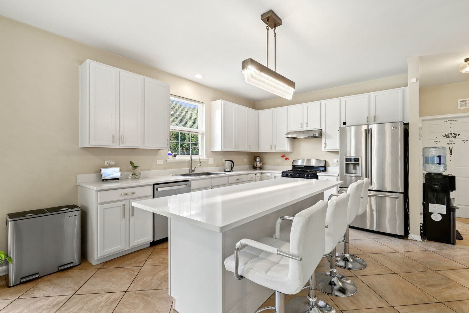 320 Claridge Circle