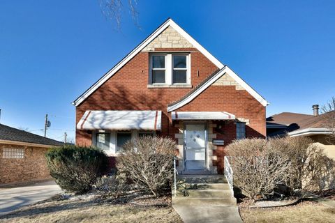 A home in North Riverside